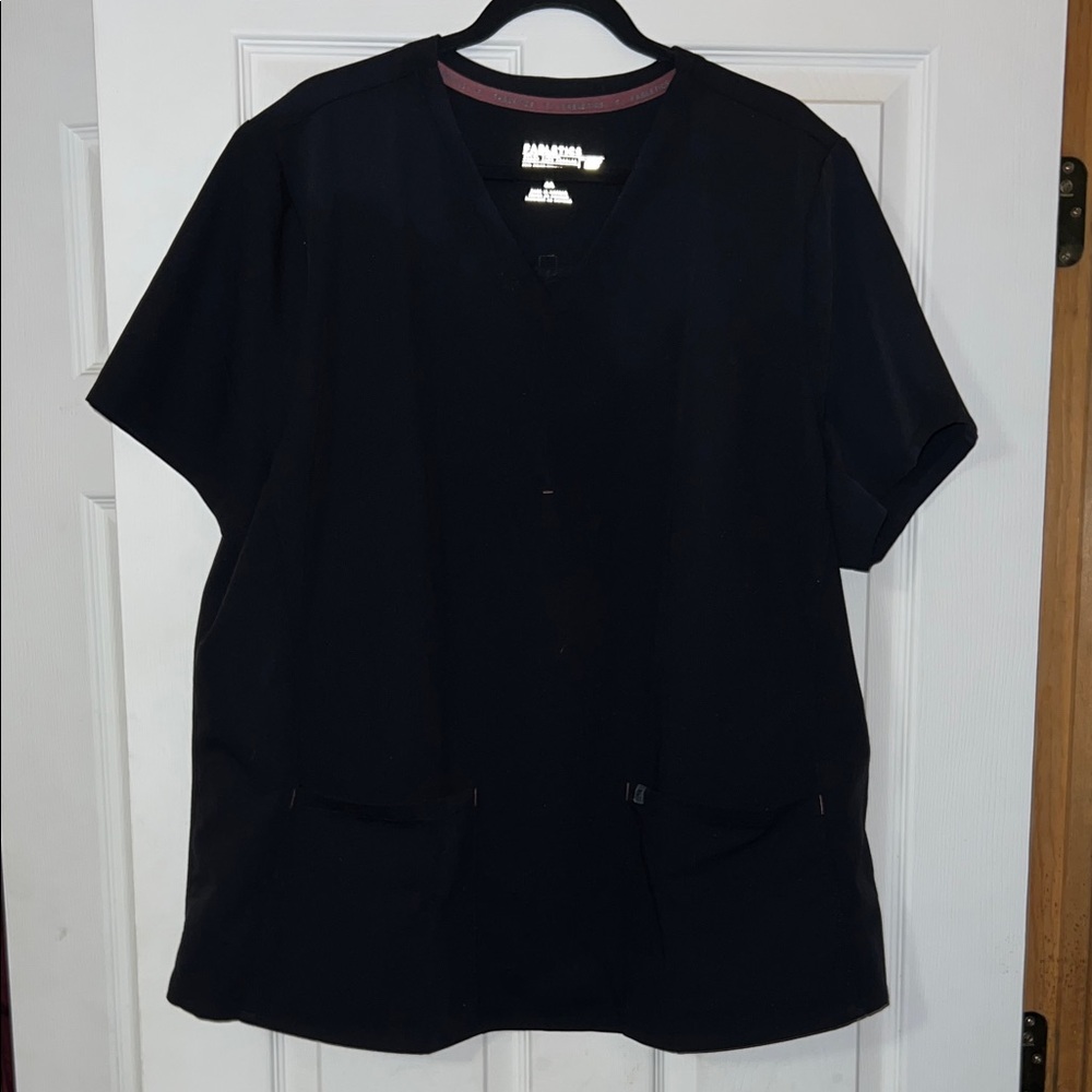 Fabletics Method 2-Pocket Scrub Top